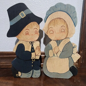 Vintage Wood Pilgrams Praying Thanksgiving Hand Painted 8"